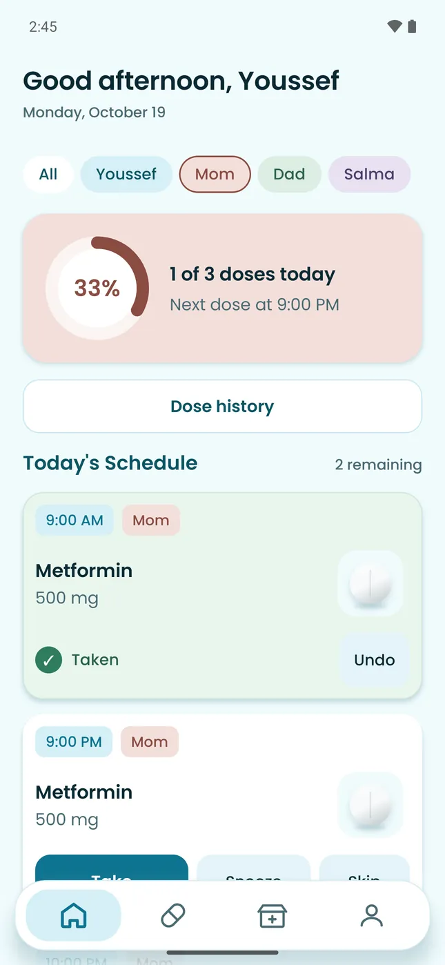 Mom’s day: metformin taken at 9:00 AM; metformin at 9:00 PM and insulin glargine at 10:00 PM still to come.